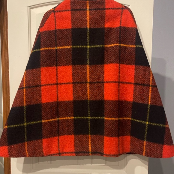 Vintage Red Plaid Wool Cape - Picture 2 of 4